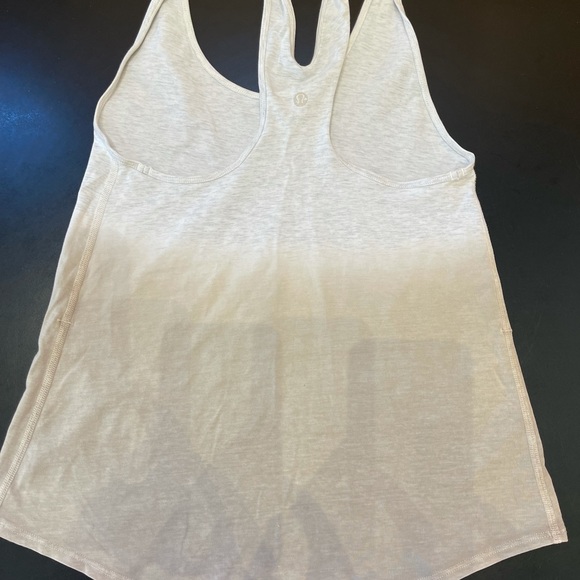Lululemon Ombré Tank - Picture 4 of 6